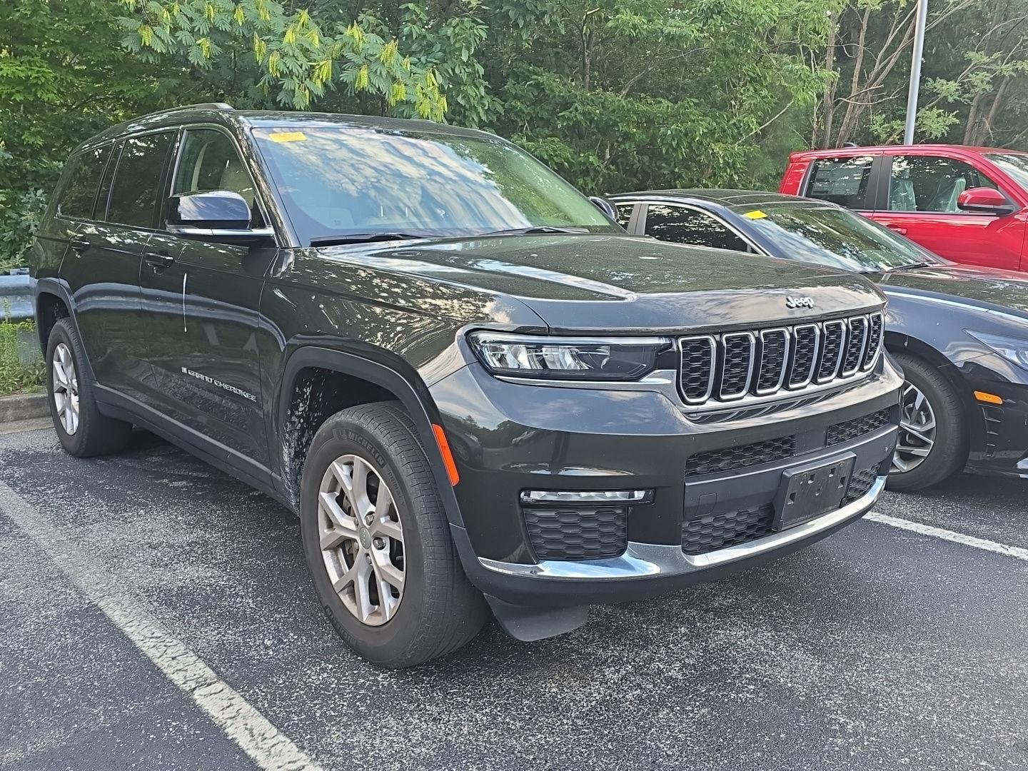 Used 2021 Rocky Mountain Pearlcoat Jeep Limited image 1