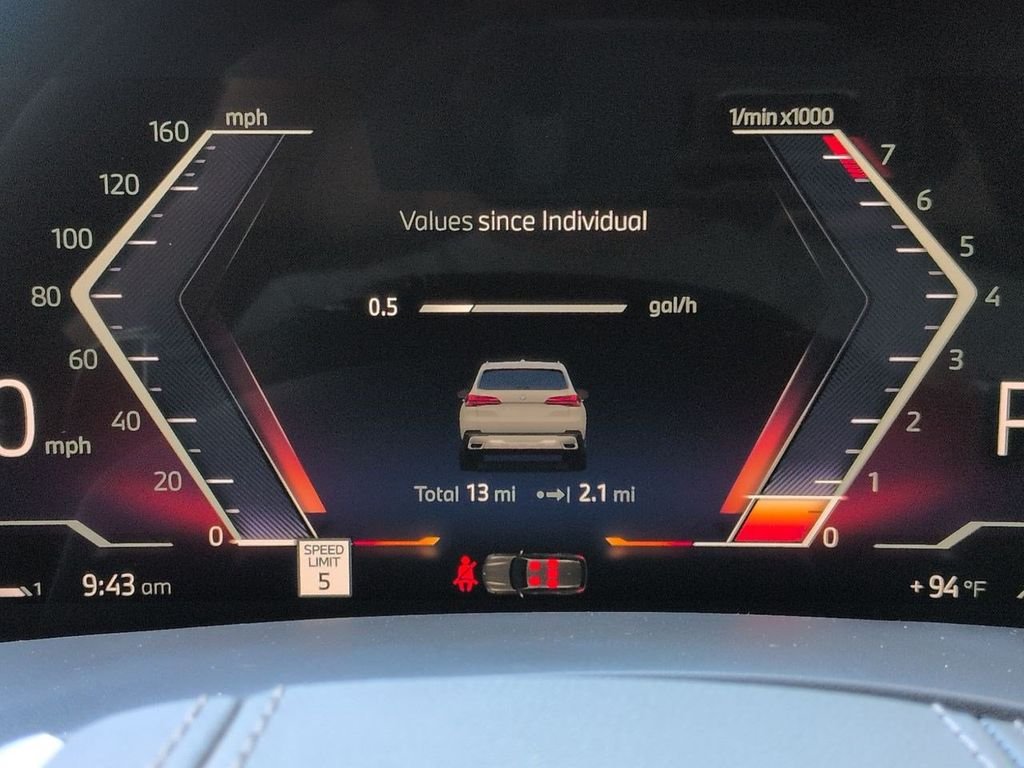 New 2026 Alpine White BMW xDrive40i image 28