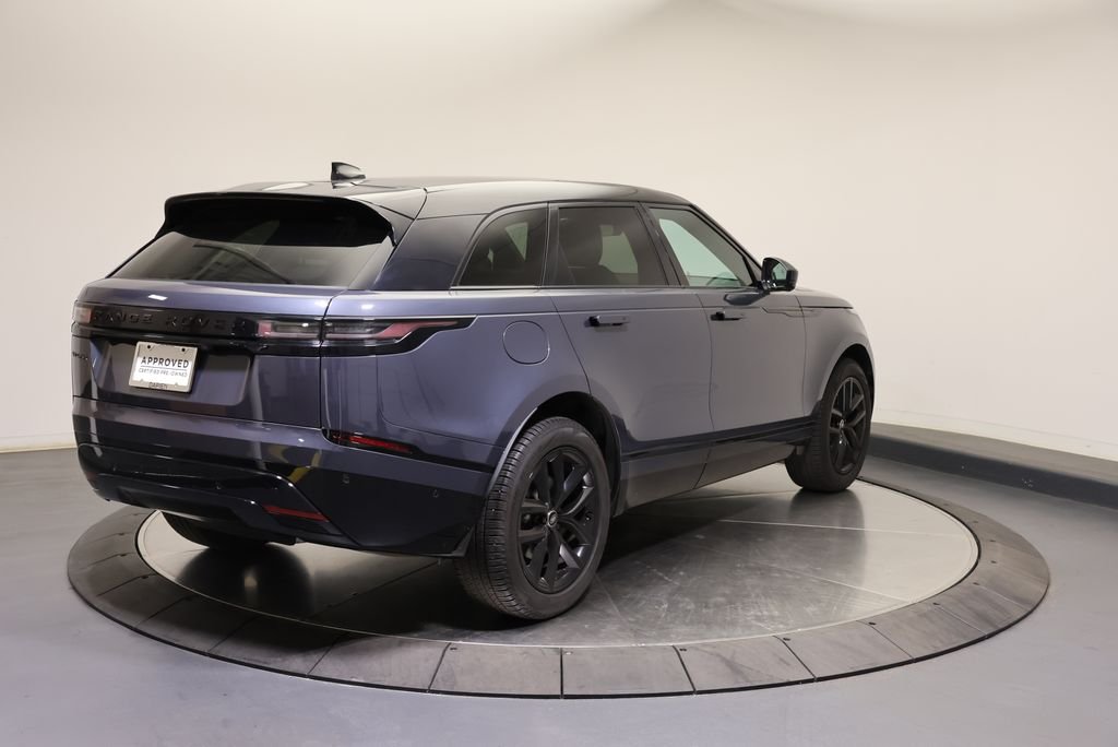 Used 2026 Varesine Blue Metallic Land Rover Dynamic SE image 5