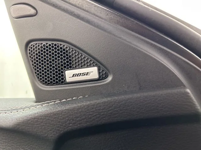 Used 2023  Nissan 3.5 SL image 21