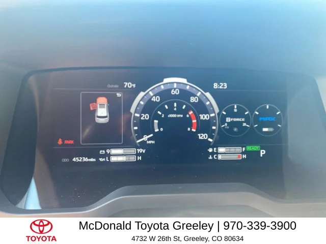 2023 Toyota Sequoia TRD Pro - Photo 15