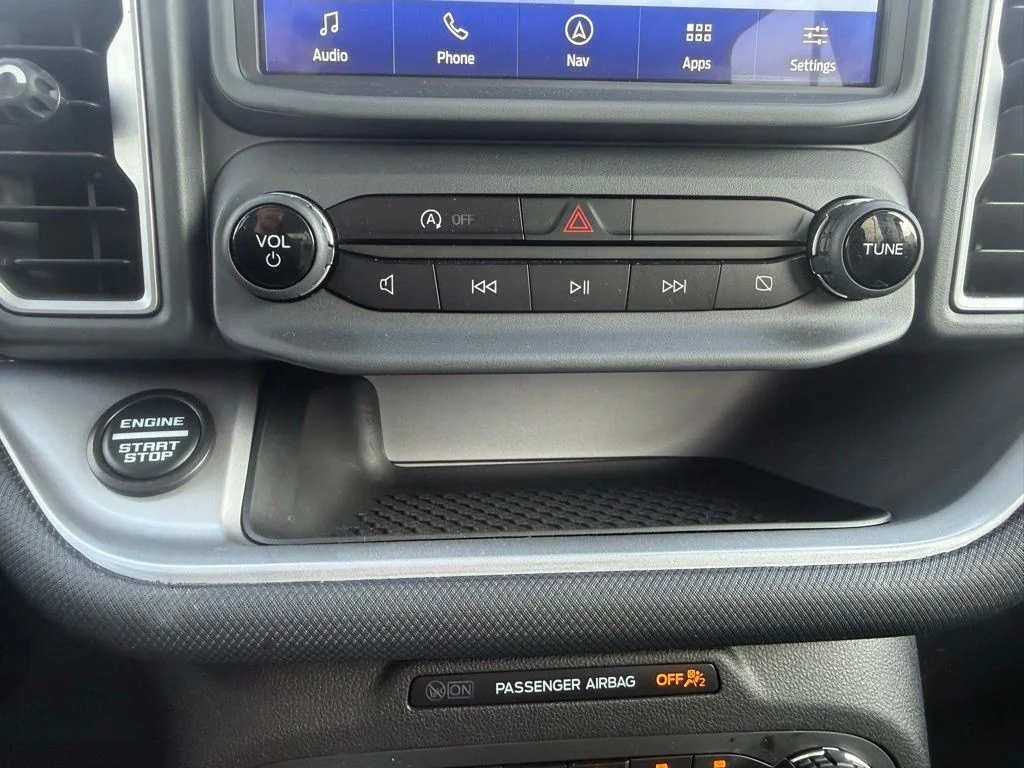 Used 2024 Blue Ford Outer Banks image 23