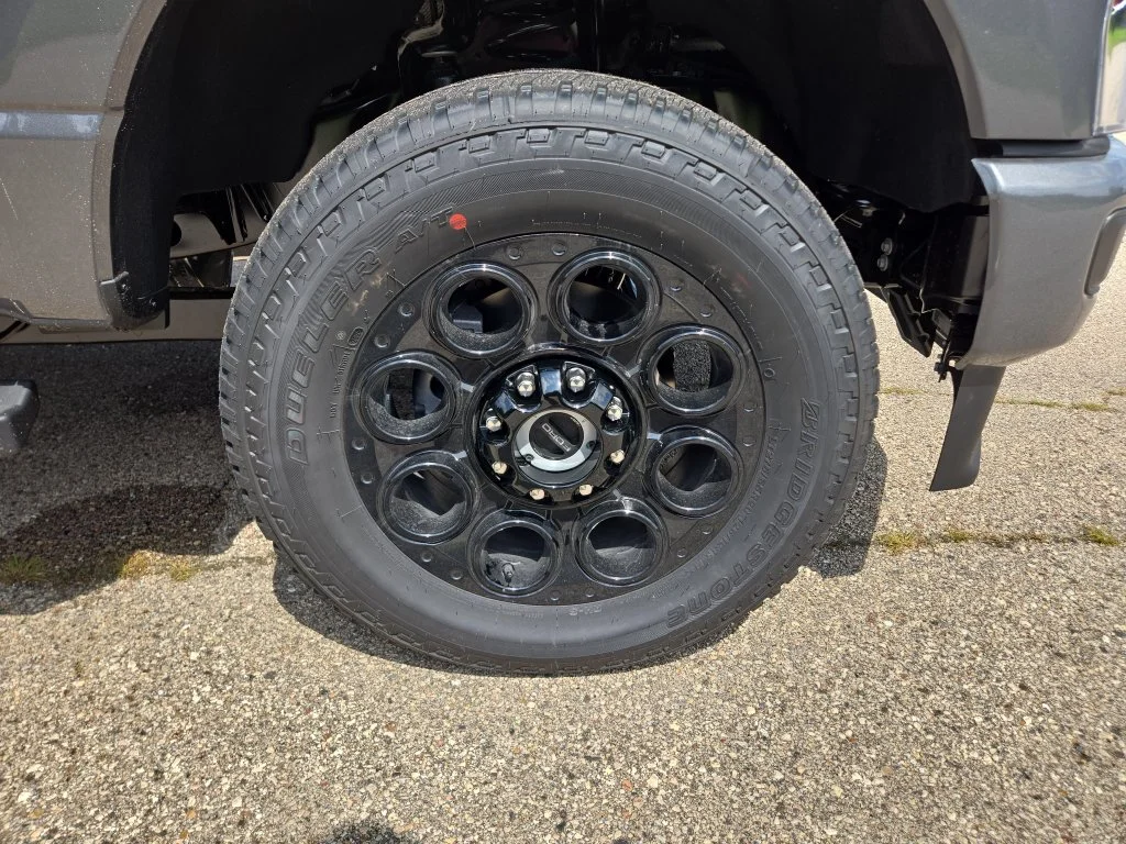 New 2026 Carbonized Gray Metallic Ford F-250® XLT image 20