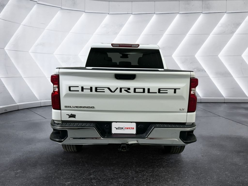 Used 2023 White Chevrolet LT image 5