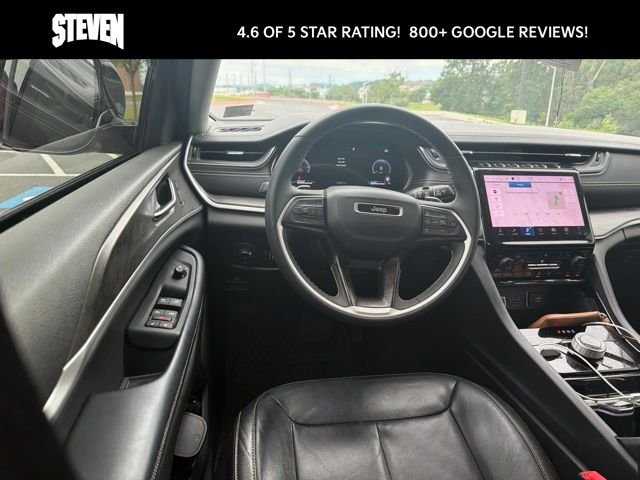 Used 2023 Gray Jeep Limited image 9