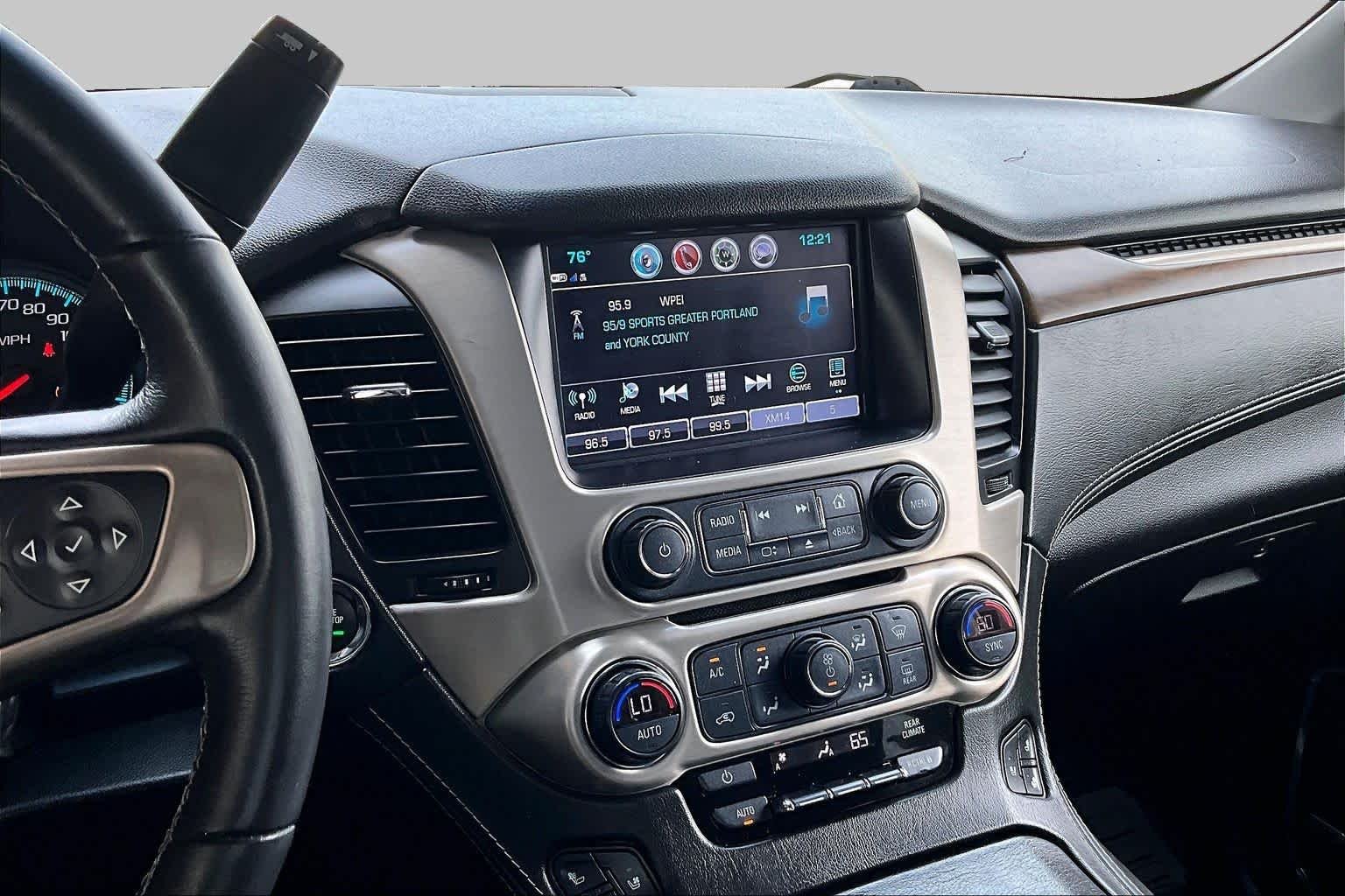 Used 2019 Onyx Black GMC Denali image 7
