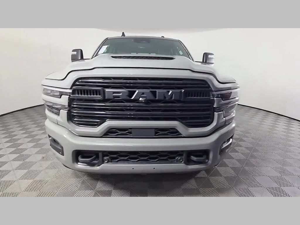 New 2026 Ceramic Gray Clear-Coat Exterior Paint RAM Laramie image 37