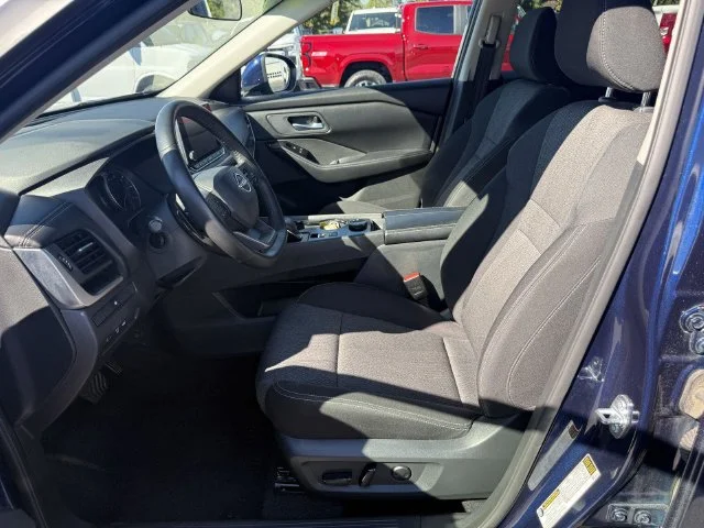 Used 2025 Blue Nissan SV image 23