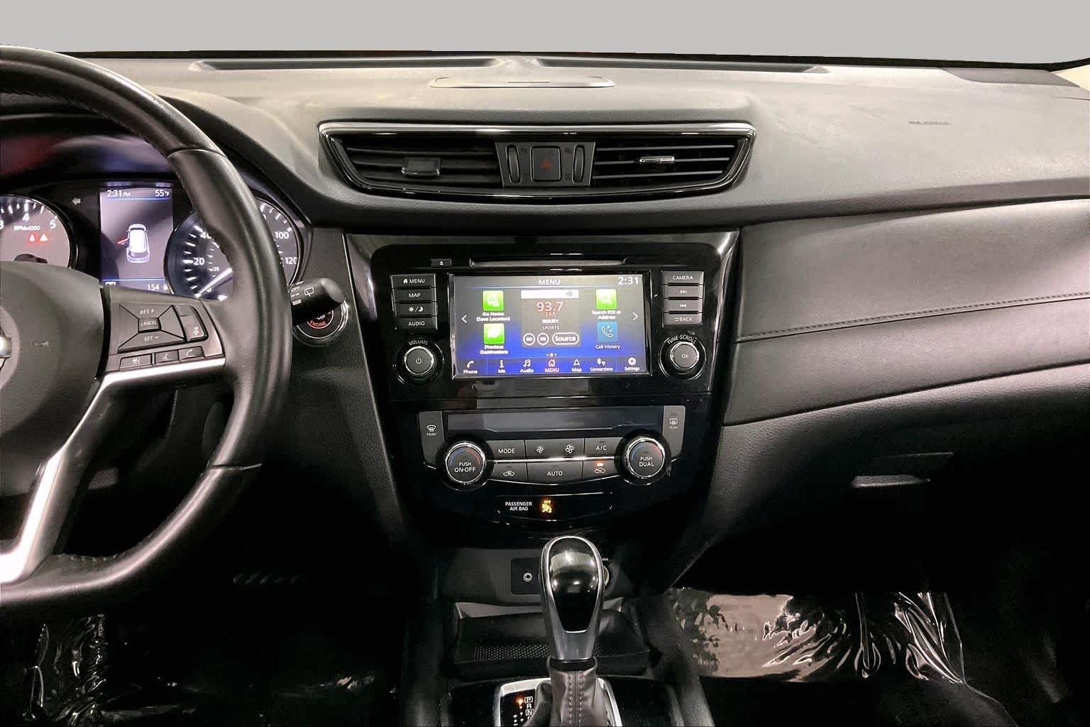 Used 2018 Magnetic Black Nissan SV image 7