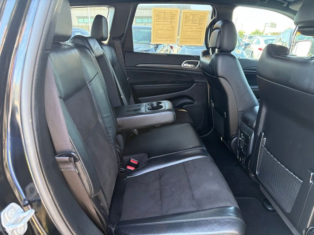 Used 2021 Black Jeep Laredo X image 19