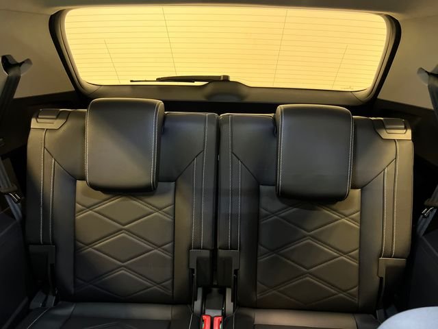 New 2026 Silver Volkswagen 2.0T SE w/Technology image 12