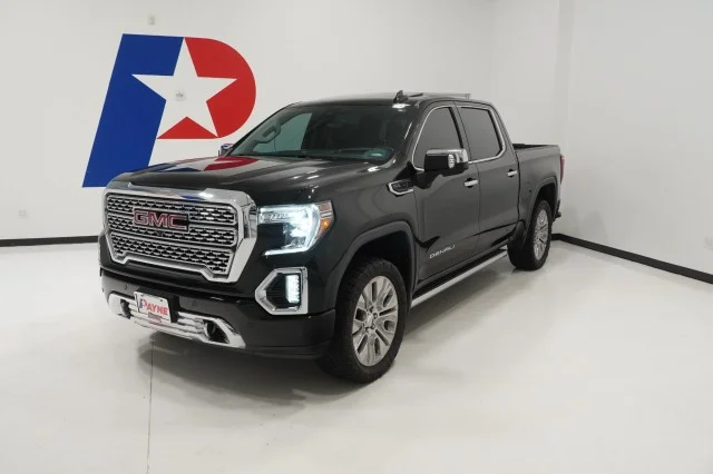 2020 GMC Sierra 4WD Crew Cab Short Box Denali's photo