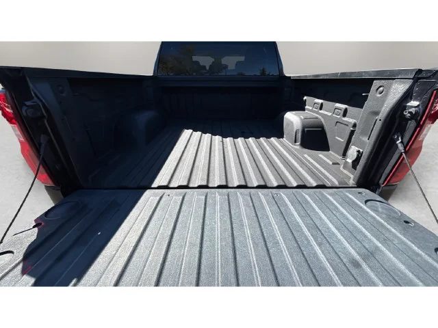 Used 2022 Gray Chevrolet RST image 36
