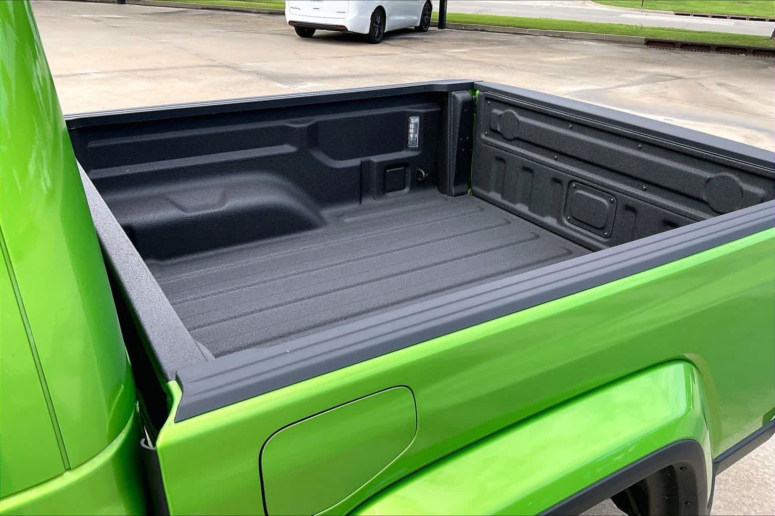 New 2026 Mojito Exterior Paint Jeep Sport S image 16