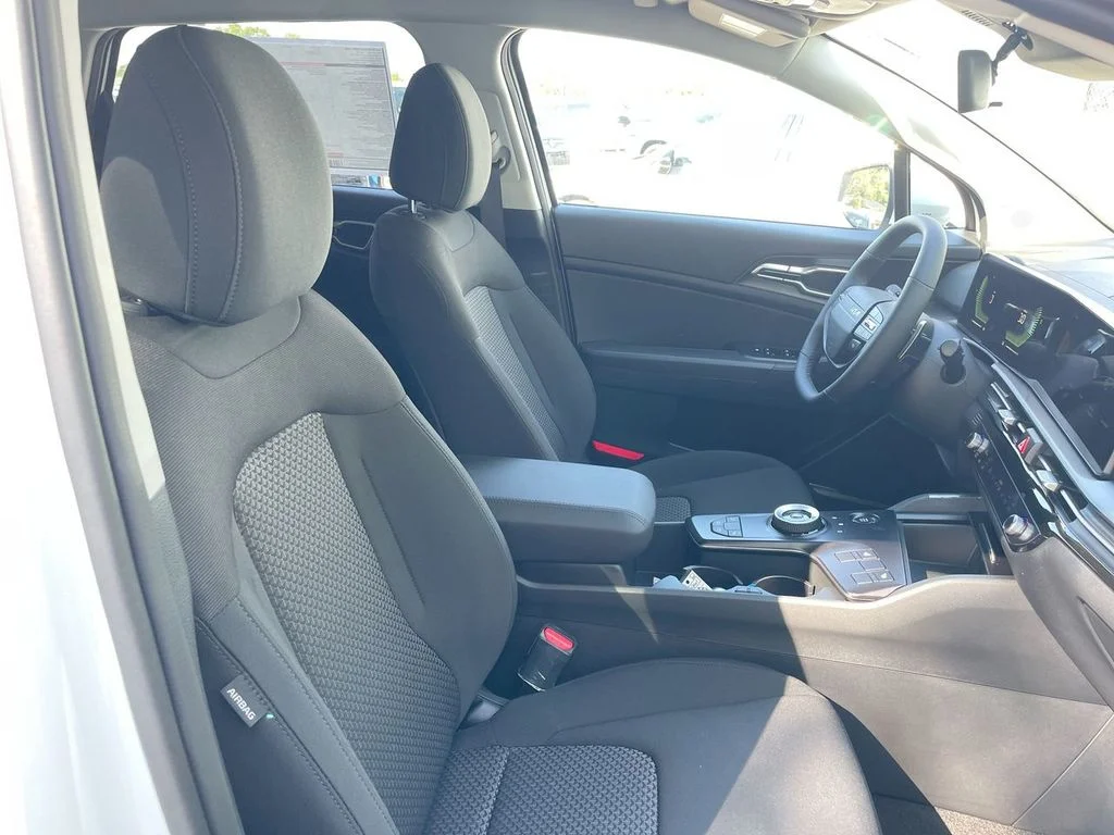 Certified Used 2026 White Kia S image 50