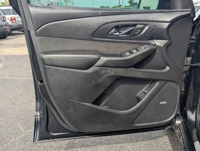 2021 Chevrolet Traverse High Country - Photo 16