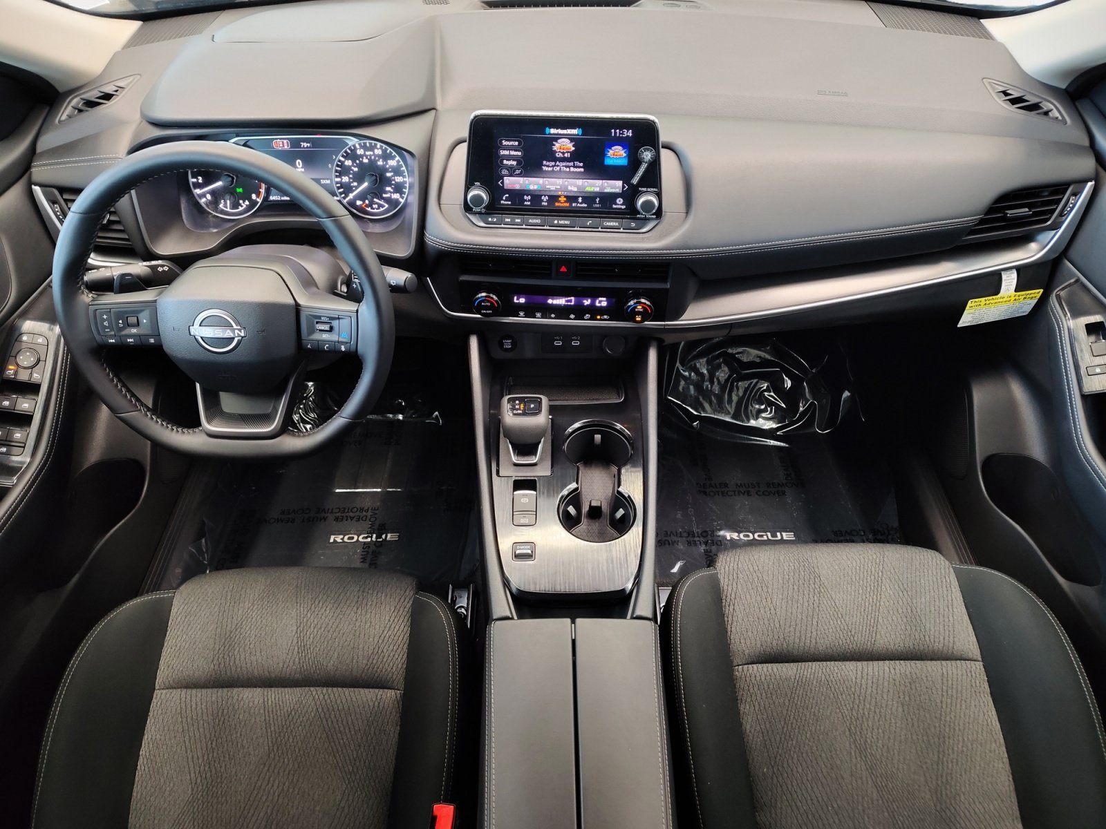 Certified Used 2026 Everest White Pearl Tricoat Nissan SV image 3