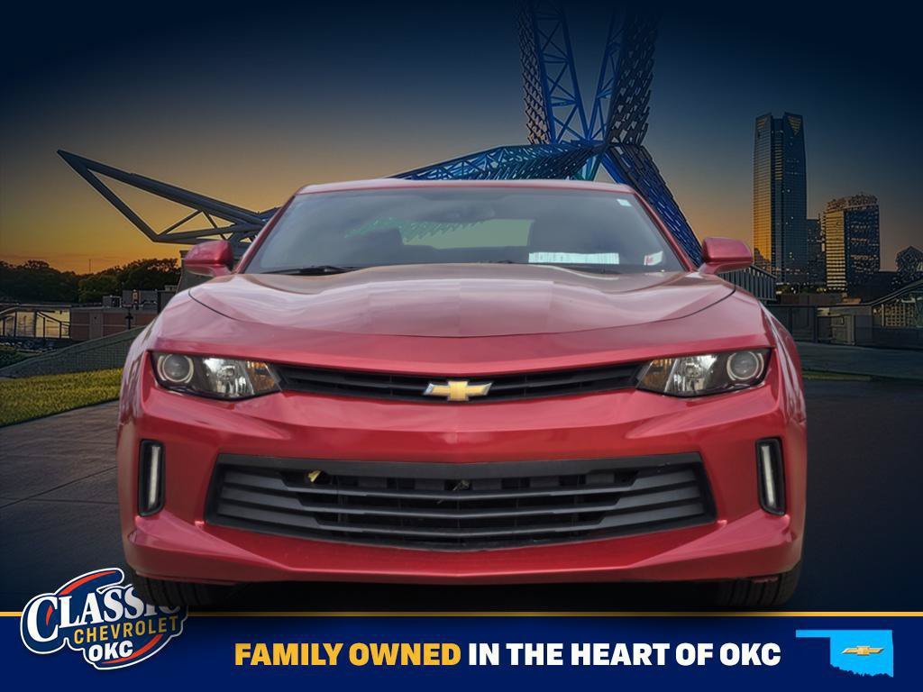 Used 2017 GARNET RED TINTCOAT Chevrolet 1LT image 2
