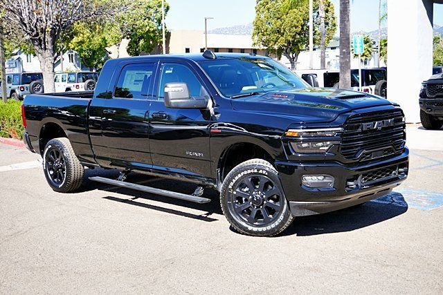 New 2026 Diamond Black Crystal Pearl-Coat Exterior Paint RAM Laramie image 3