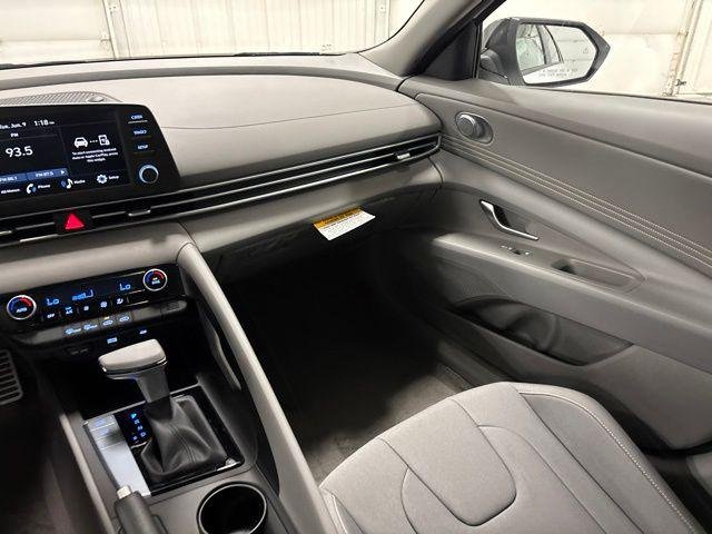 New 2026 White Hyundai SEL Sport image 14