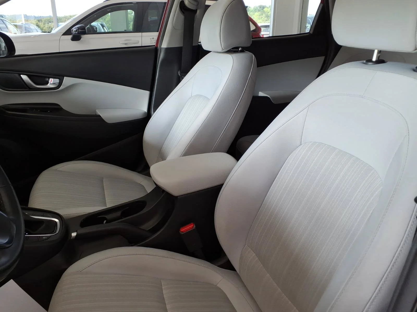 Used 2022 Pulse Red Hyundai SEL image 10