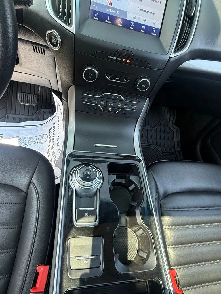 Used 2020 Red Ford SEL image 13
