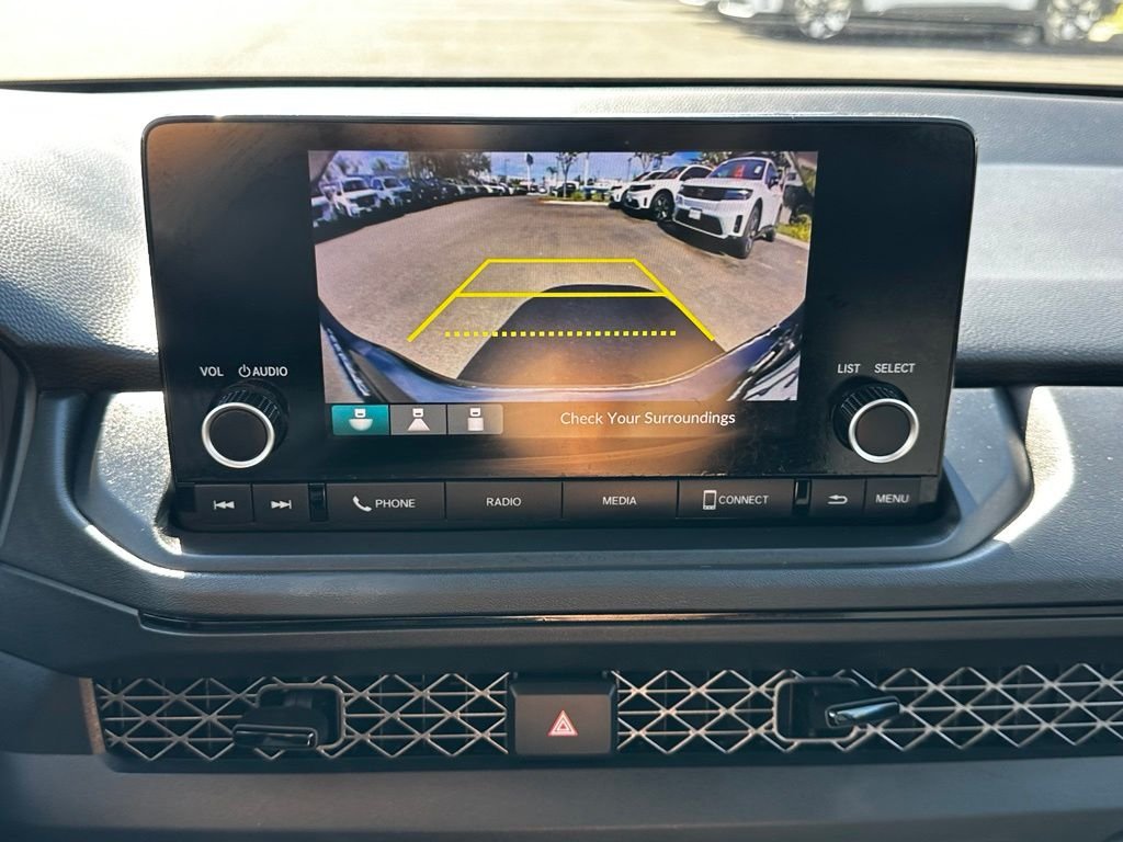 Used 2024  Honda LX image 26