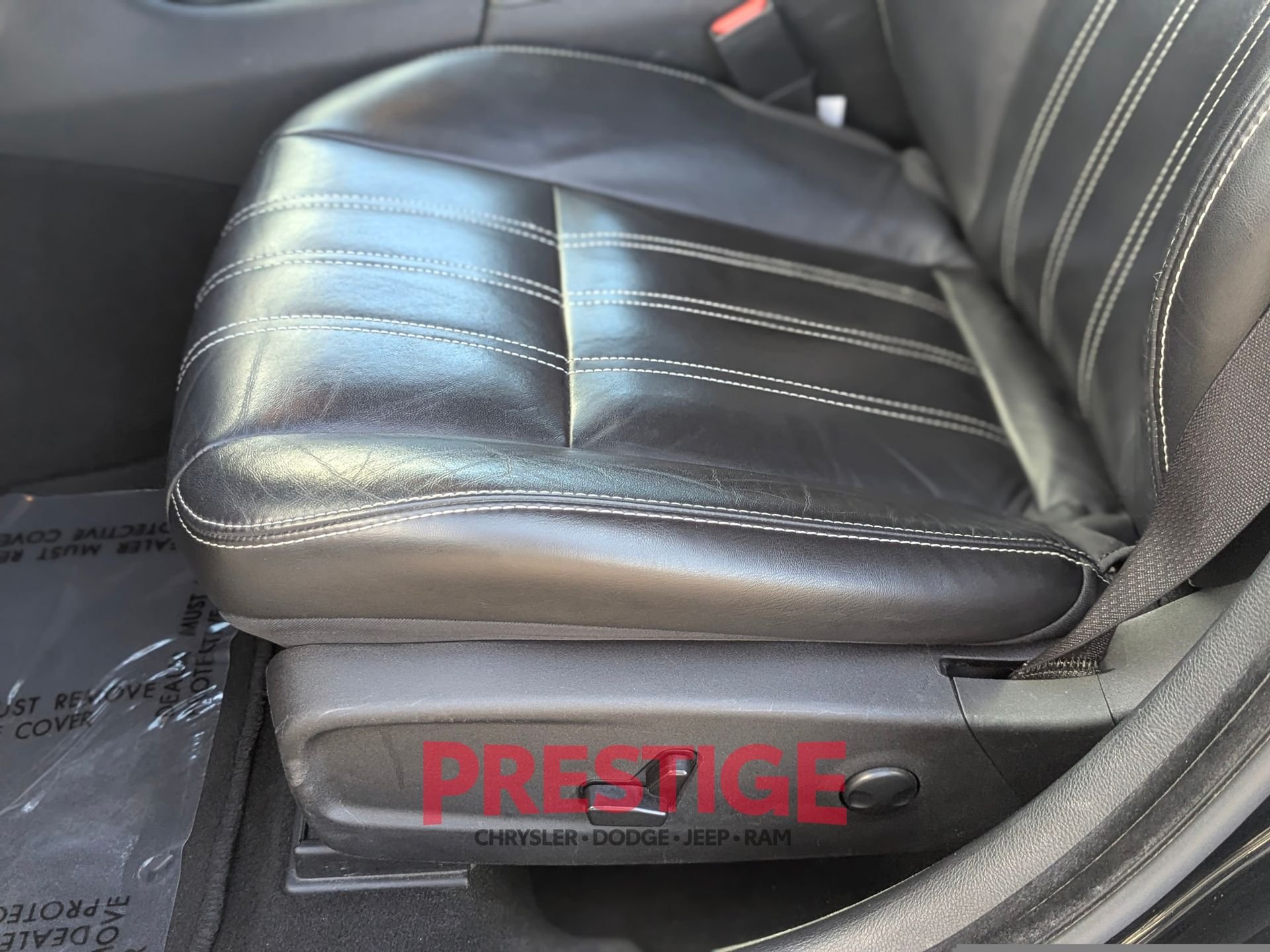 Used 2023 Black Chrysler S image 27