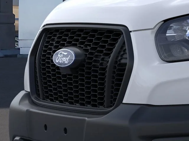 New 2026 Oxford White Ford XL image 17