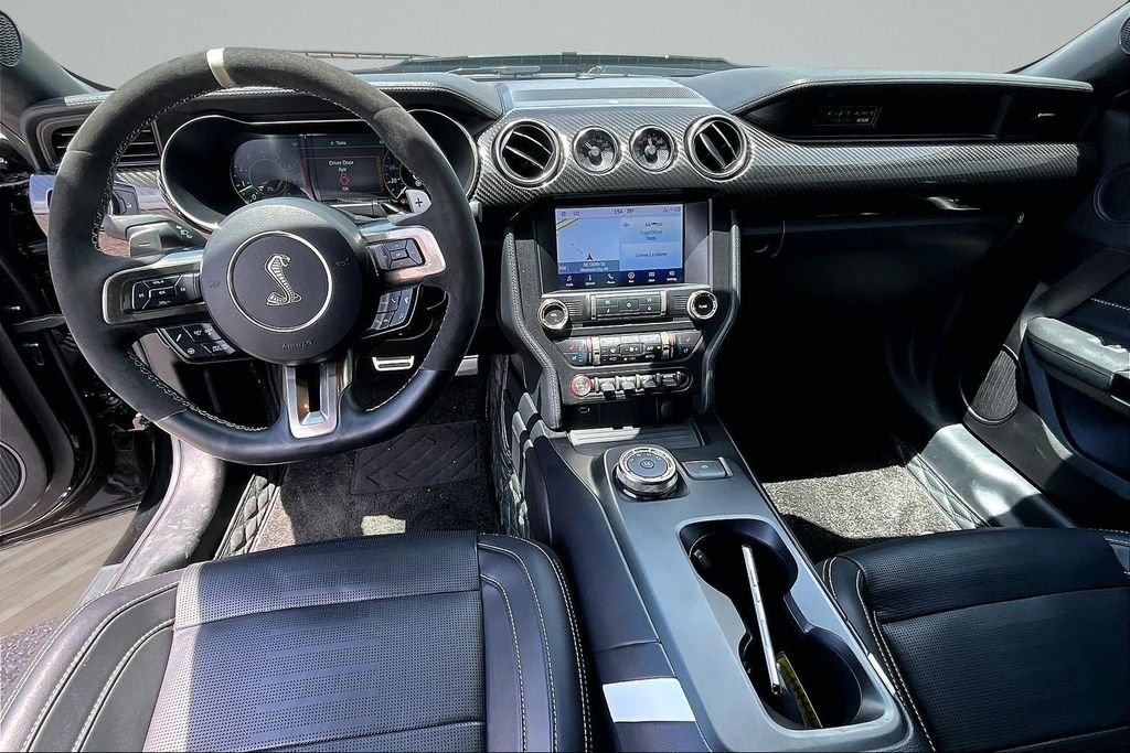 Used 2022 Black Ford Shelby GT500 image 13