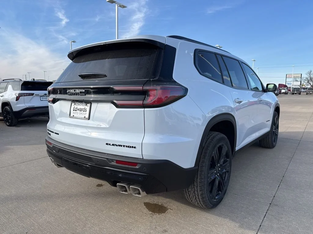 New 2026 Glacier White Tricoat GMC Elevation image 5