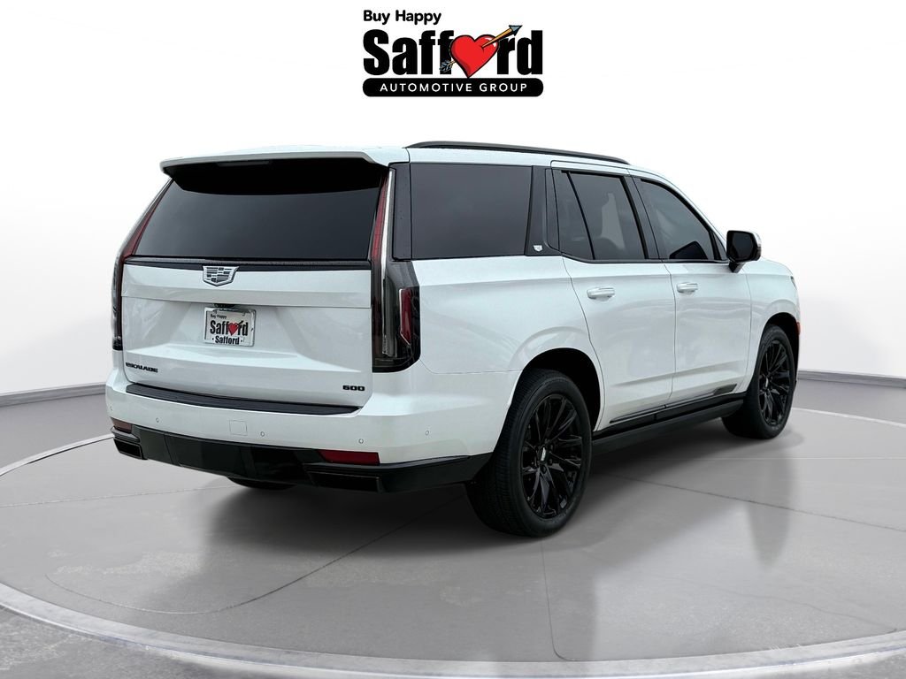 Used 2022 White Cadillac Sport image 9