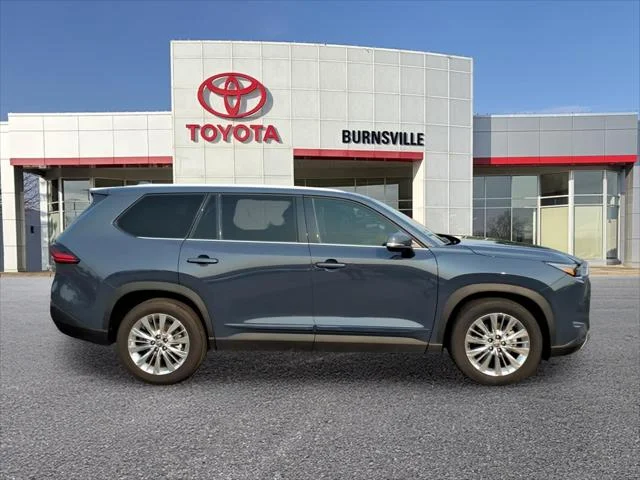 Certified 2025 Toyota Grand Highlander Platinum with VIN 5TDAAAB52SS092390 for sale in Burnsville, Minnesota