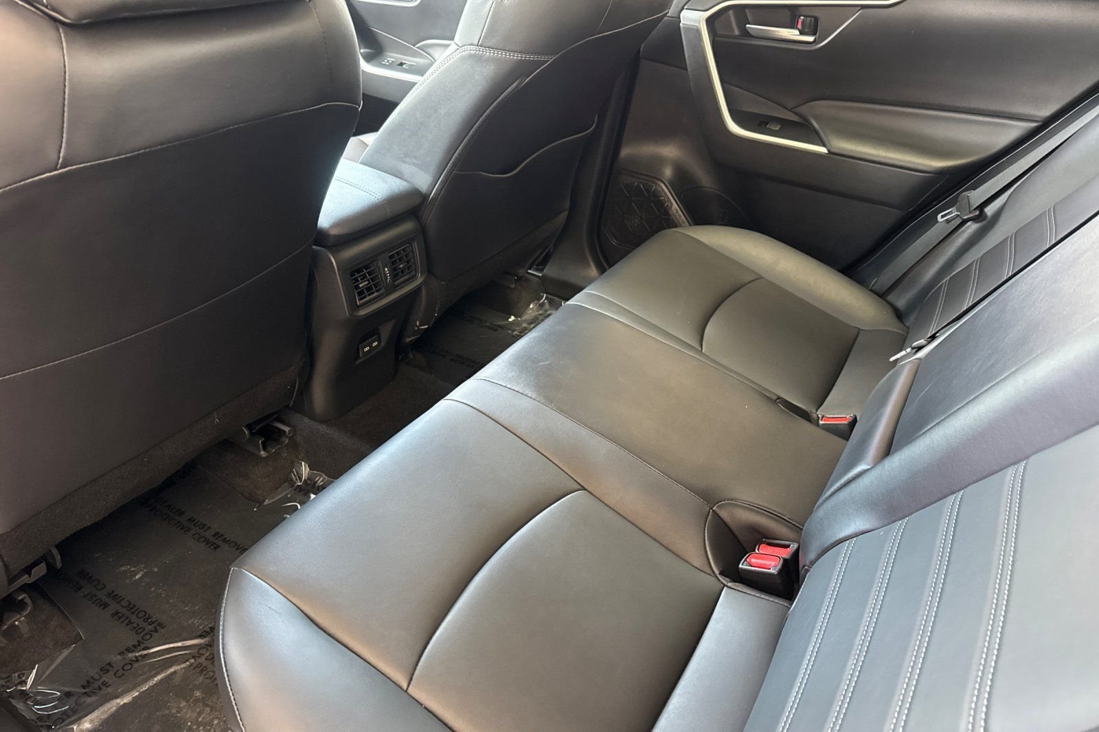 Used 2023 Gray Toyota XLE Premium image 16