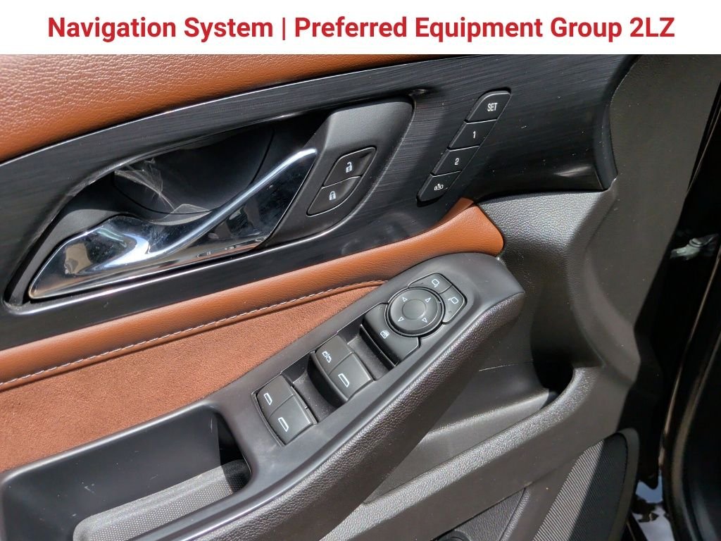 Used 2021 Black Chevrolet High Country image 12