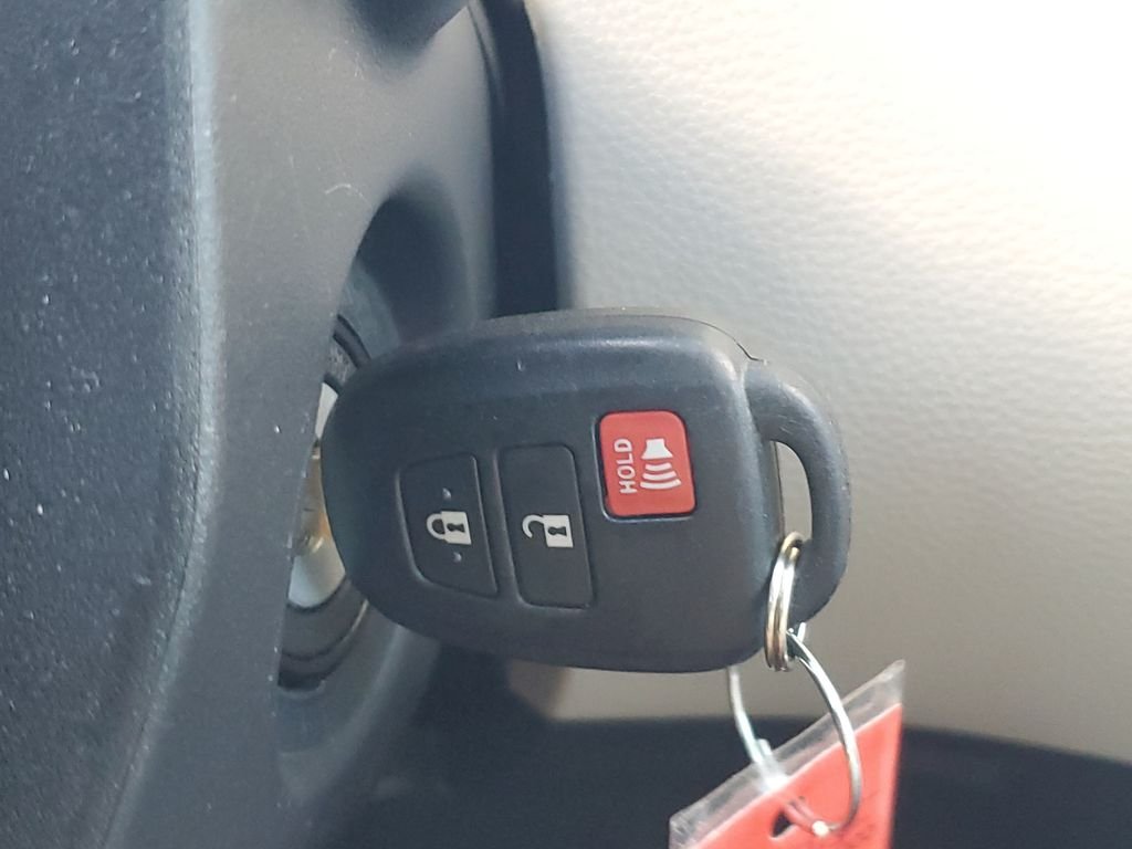 Used 2026 Silver Toyota L image 34