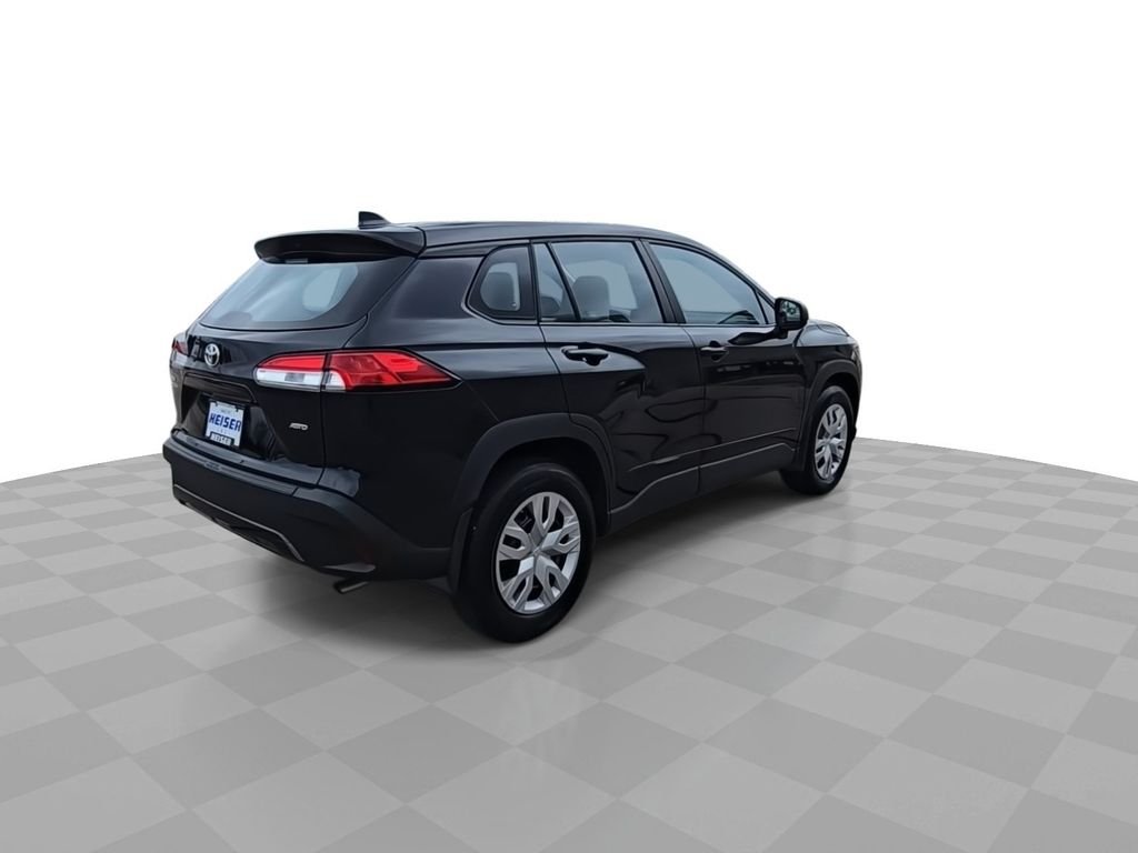 Used 2023 Black Toyota L image 8
