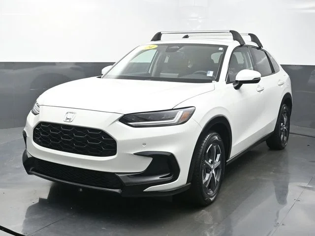 Used 2024 White Honda EX-L image 3