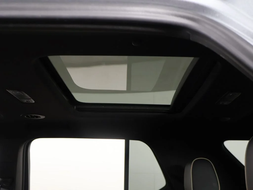 Used 2023 Gray Chevrolet Premier image 23