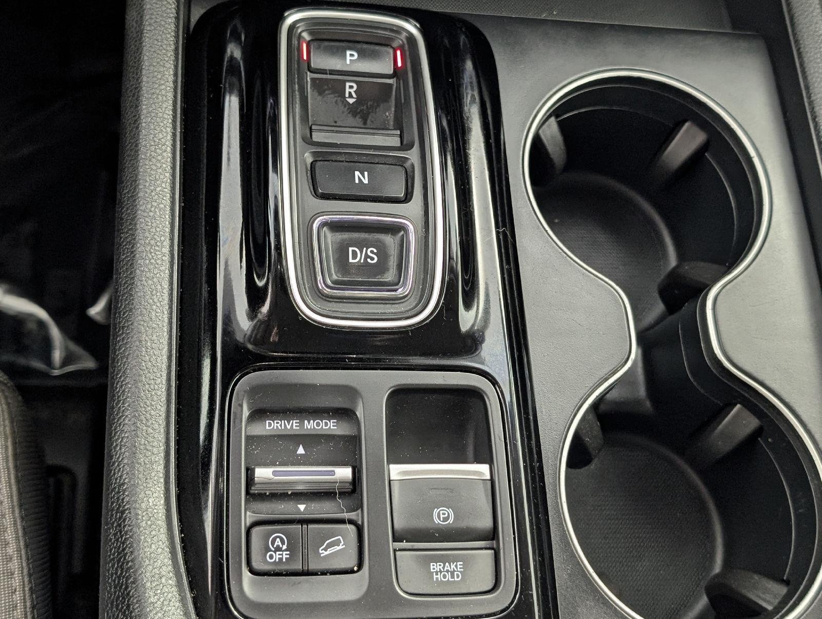2023 Honda Pilot LX - Photo 23