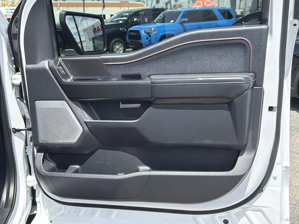 Used 2024 OXFORD WHITE Ford Raptor image 32