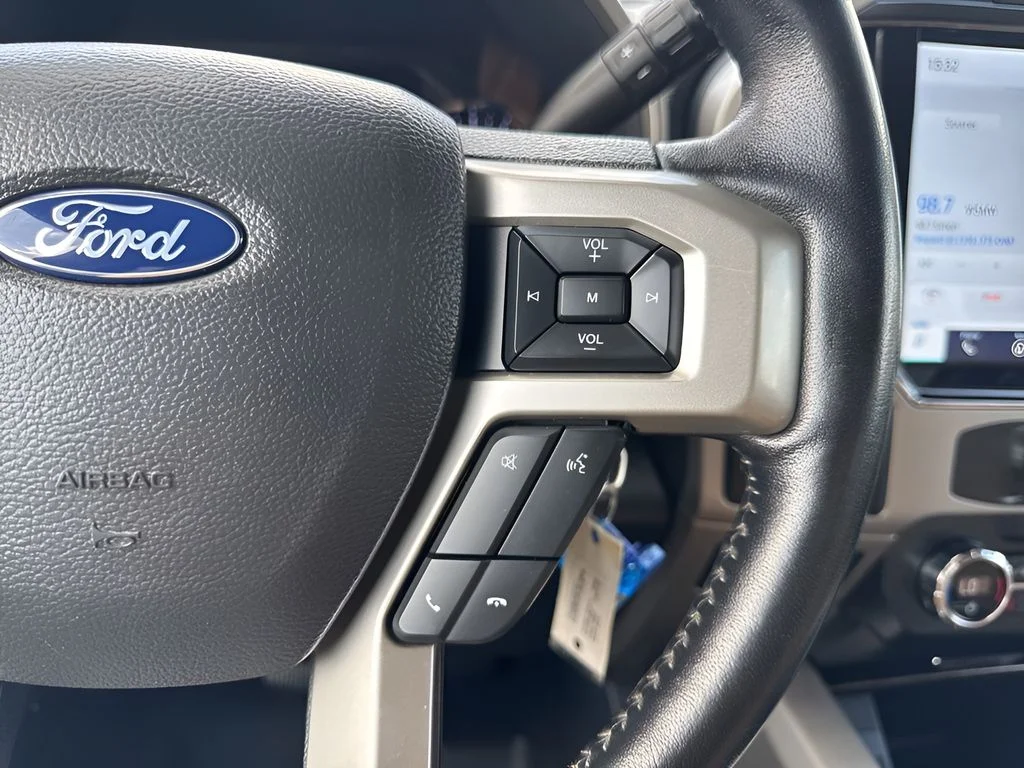 Used 2022 Red Ford Lariat image 16