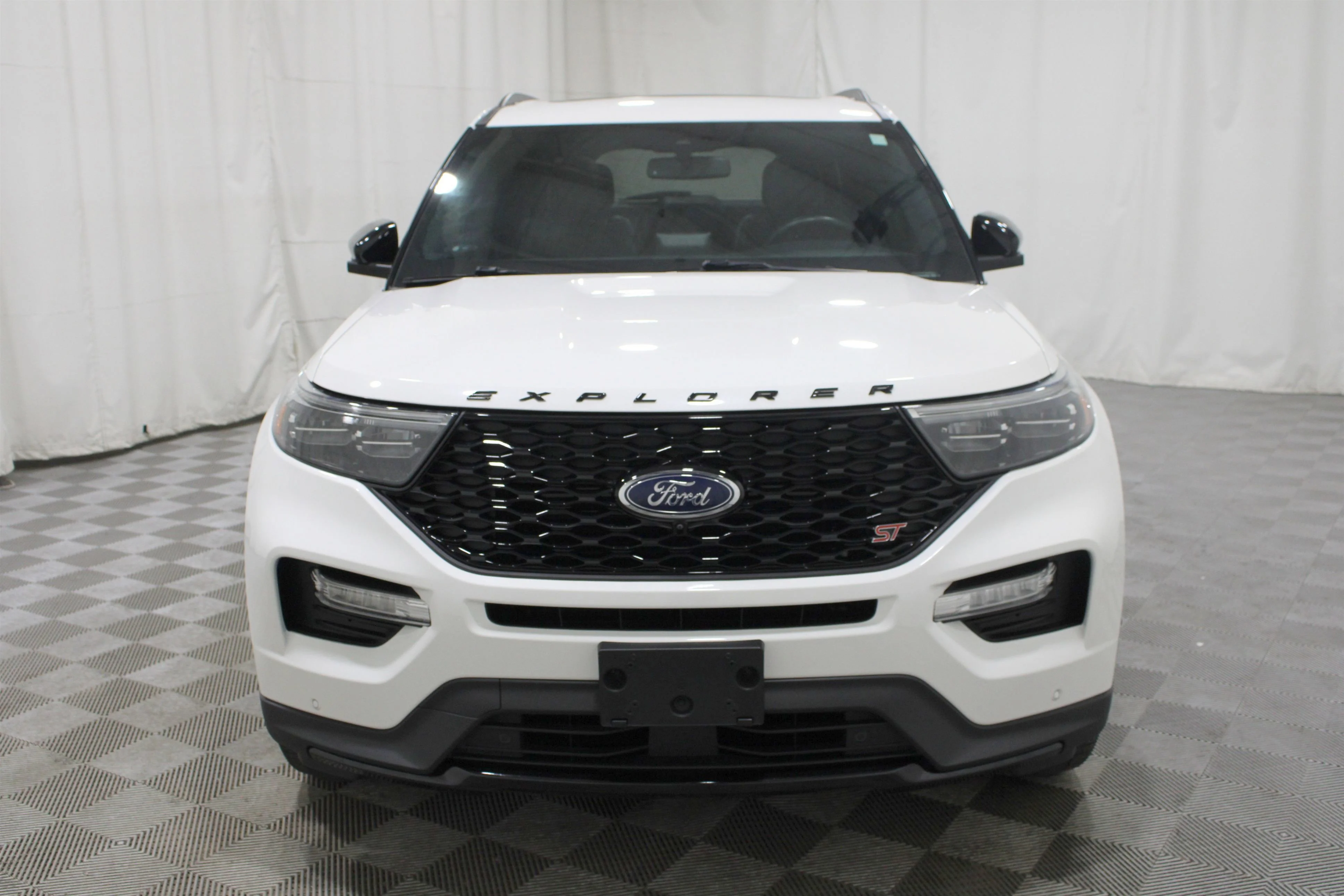 2022 Ford Explorer ST - Photo 37