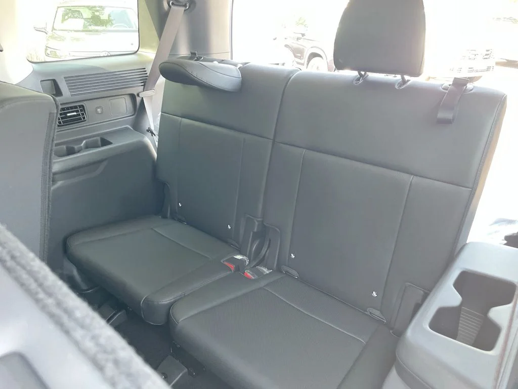 Used 2026 Serenity White Hyundai SEL image 48