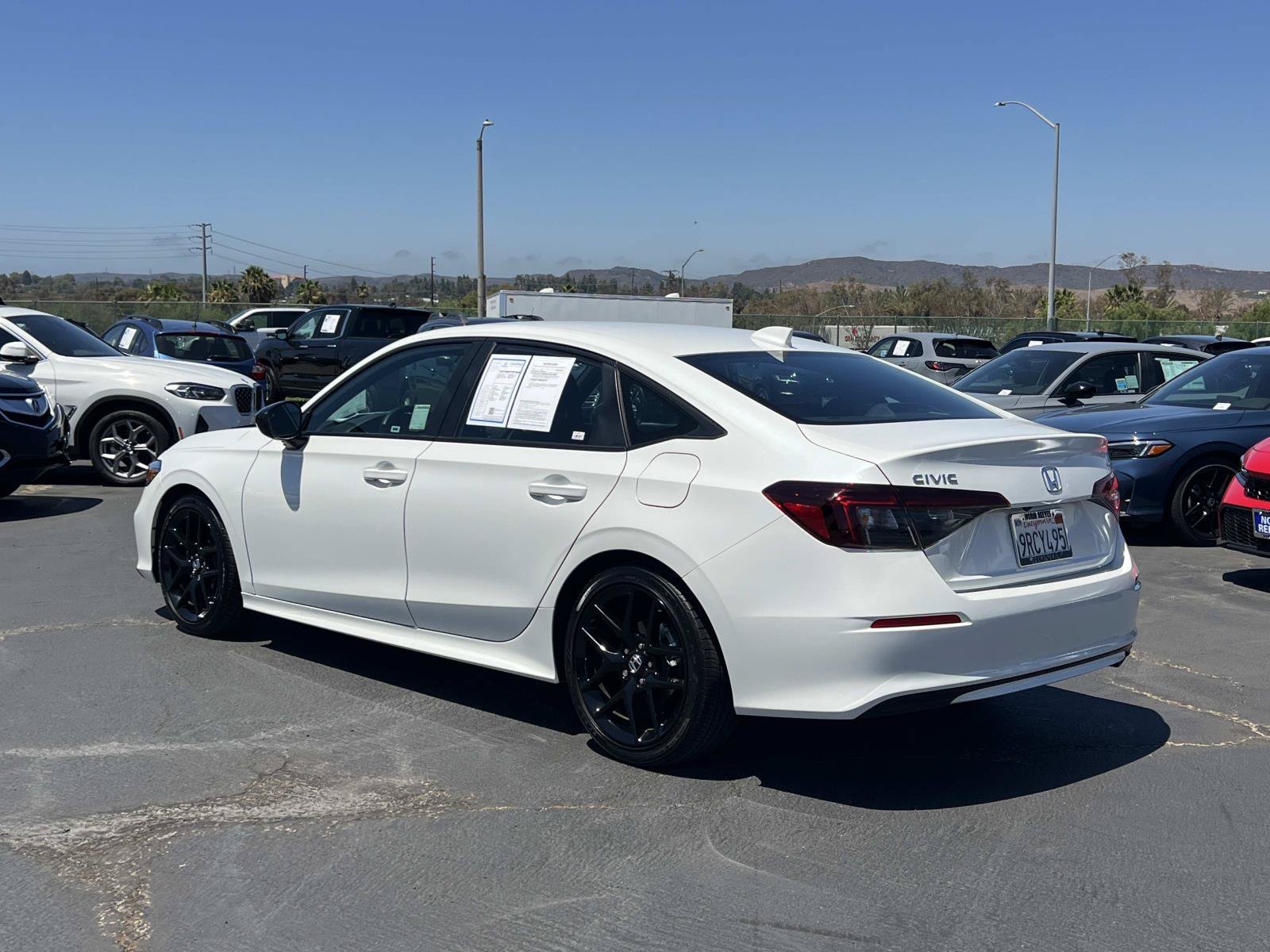 2025 Honda Civic Sport - Photo 32