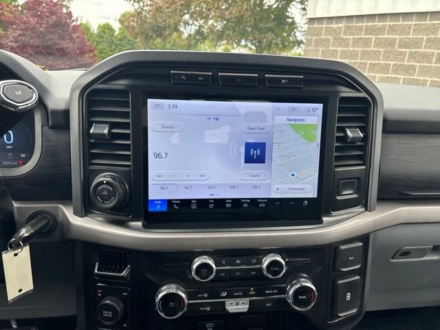 Used 2024 Gray Ford XLT image 26