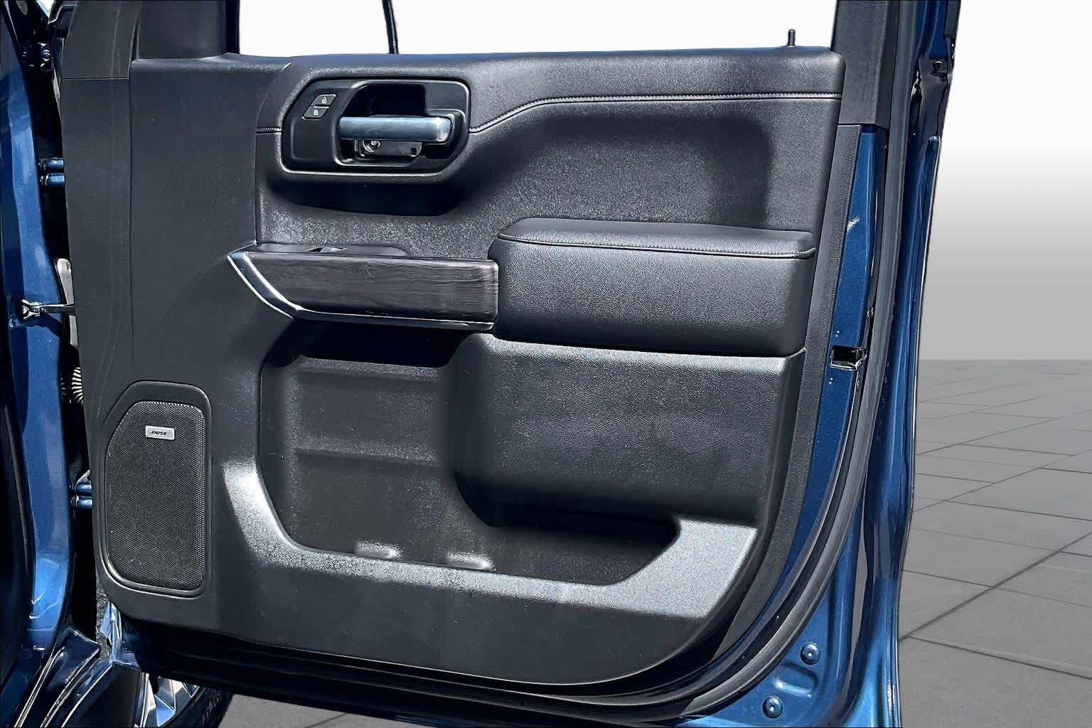 Used 2019 Northsky Blue Metallic Chevrolet LTZ image 22