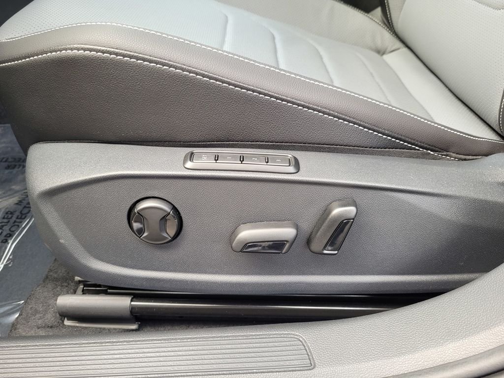 New 2026 Gray Volkswagen 1.5T SEL image 12