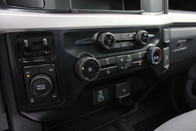 New 2027 Oxford White Ford XL image 52