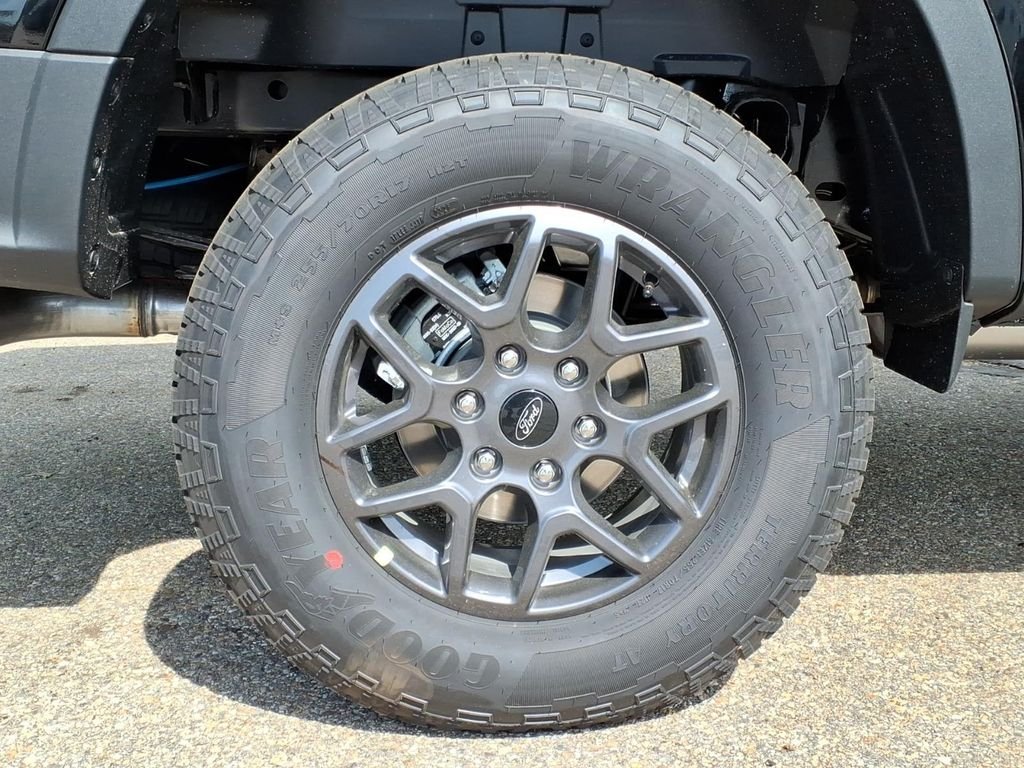 New 2026 Shadow Black Ford XLT image 11